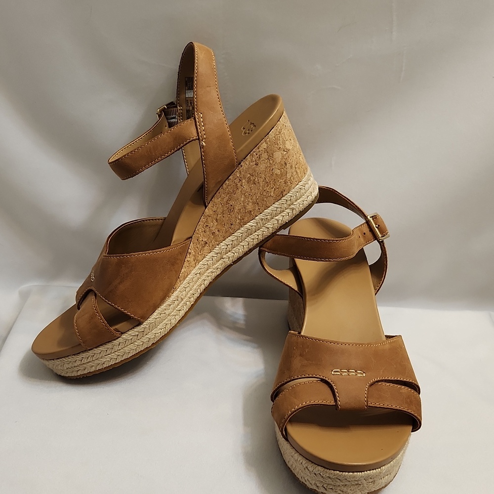 UGG Cloverdale Open Toe Platform Cork-wrapped Leather Wedge Sandals (W Size 10)